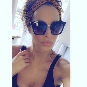 Meet your Posher, Joseline